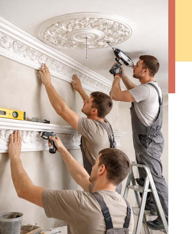 Монтаж лепнины на потолок в Усть-Джегуте от 3239 руб. быстро и недорого | ОТДЕЛОЧНИК-Стд